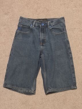 Vintage Rocawear Hip Hop Medium-Wash Denim Shorts